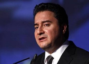 باباجان: أردوغان هو رسام لوحة الاقتصاد الكارثية! 