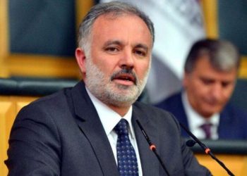 تركيا.. إخلاء سبيل 4 من الحزب الكردي ضمن قضية كوباني