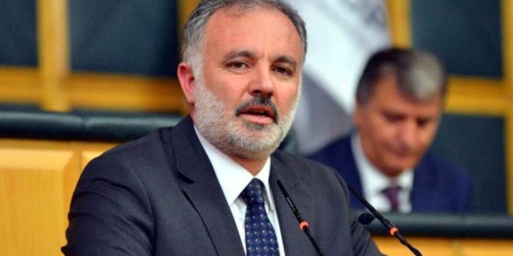 تركيا.. إخلاء سبيل 4 من الحزب الكردي ضمن قضية كوباني