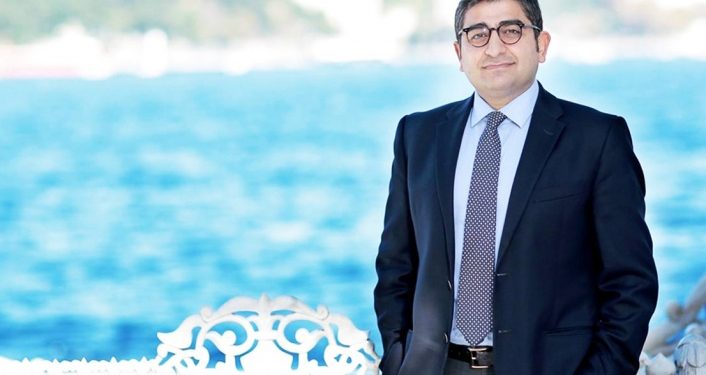 أول تصريح لرجل أعمال تركي متهم بالاحتيال ويواجه السجن 255 عامًا