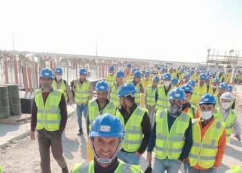 450 عاملاً تركيًا في شركة قطرية: نعامل كالعبيد!