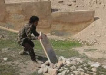 ميليشيات تركيا في سوريا تبيع شواهد القبور