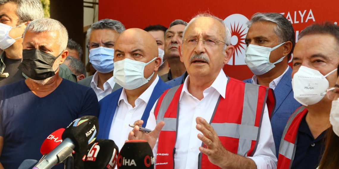 زعيم المعارضة: أردوغان اشترى طائرات خاصة بدلا من طائرات الإطفاء