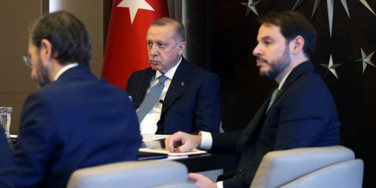 صحفي: أردوغان قد يعين صهره وزيرًا للداخلية!