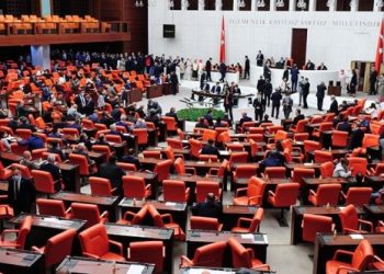 تعيينات التلفزيون التركي تثير بلبلة في البرلمان 