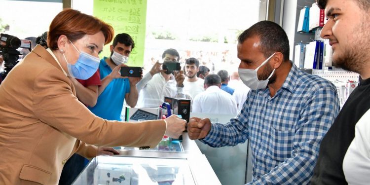 تركيا.. مفصول تعسفيا: طُلب مني رشوة ضخمة للعودة إلى العمل!