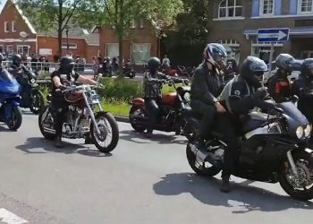 عرض بالدراجات النارية لإسعاد طفل مريض بالسرطان في ألمانيا