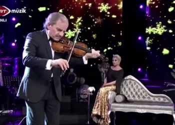 تركيا: مشاكل اقتصادية تقود عازف كمان شهير للانتحار