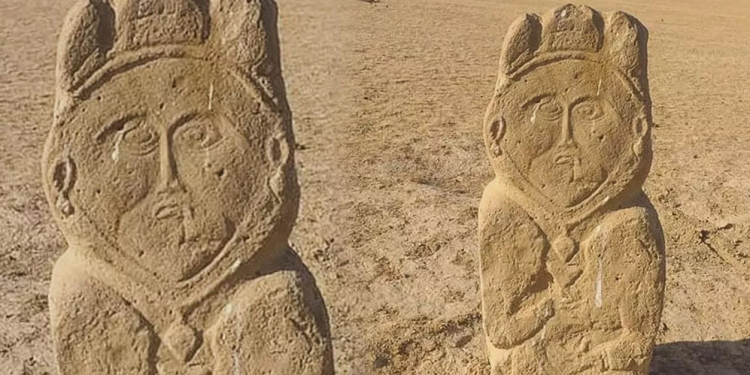 اكتشاف تمثال حجري من العصر التركي القديم قبل 1300 سنة