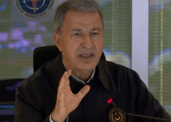 وزير الدفاع التركي: سنبقى في أفغانستان!