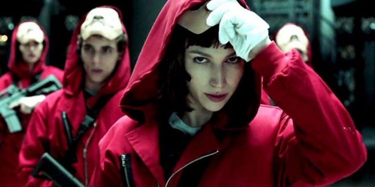 نجمة “لا كاسا دي بابيل” تتضامن مع تركيا بسبب الحرائق