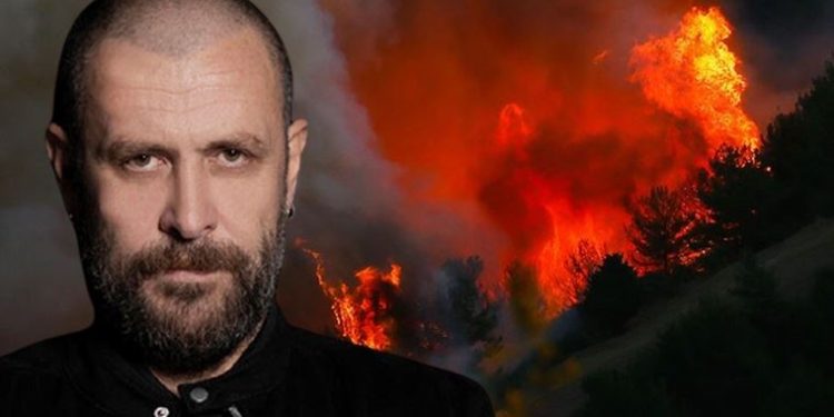 فنان تركي: حكومة أردوغان هي أكبر كارثة حلت ببلادنا