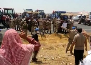 اعتقال مزارعين أتراك طالبوا باستقالة الحكومة