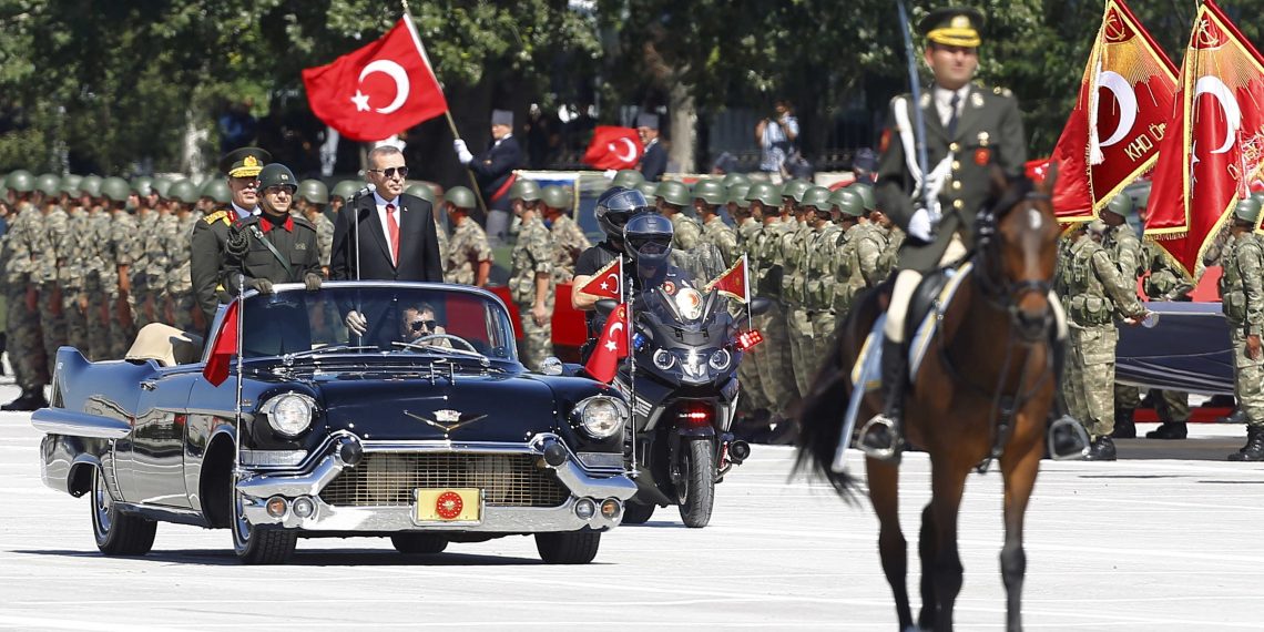 تركيا.. إنفاق 150 مليون ليرة تركية لحماية أردوغان 