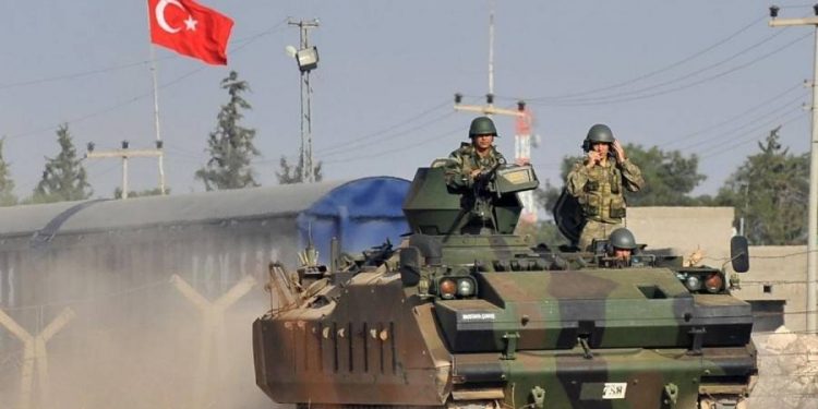 وزارة الدفاع التركية تعلن مقتل 5 أكراد بشمال سوريا