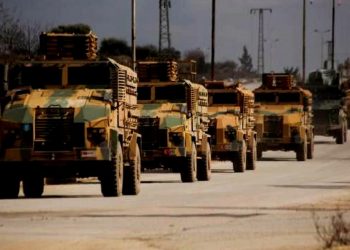 تركيا تعزز حدودها مع سوريا لمنع أي موجة نزوح إلى أراضيها من إدلب