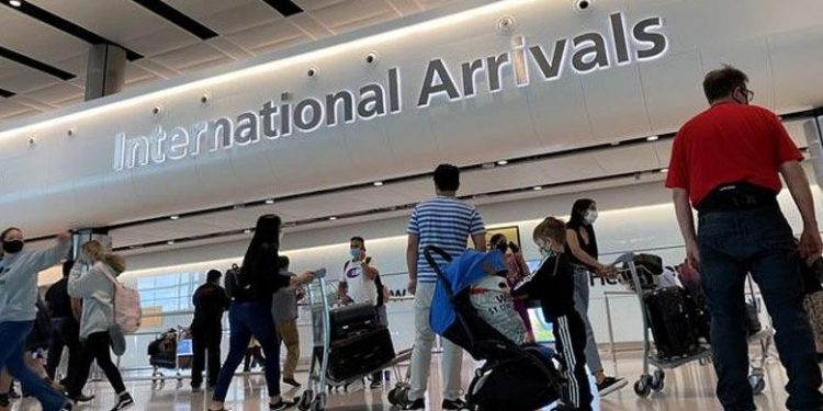 إنجلترا تزيل تركيا ومصر من القائمة الحمراء