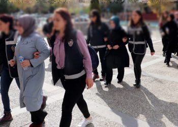 تركيا حققت مع مليون و576 ألف شخص بتهمة الإرهاب!