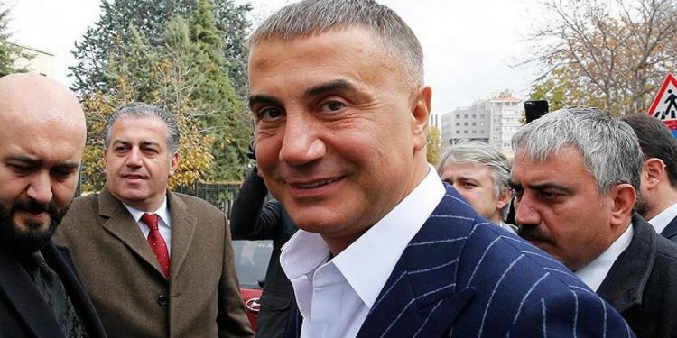 زعيم المافيا التركي “سادات بكر” يلوّح بتسريبات جديدة ستطال سياسيين بقبرص التركية