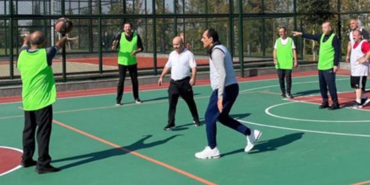 أردوغان يرد على شائعات مرضه