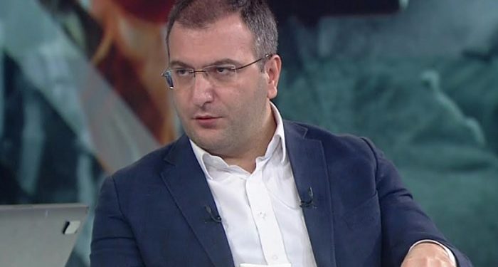 صحفي: الإعلام الموالي فقد مصداقيته ويجب اللجوء إلى البديل