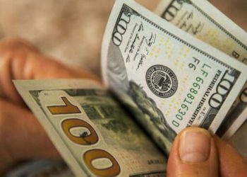 بنك سوسيته جنرال: الدولار سيبلغ رقمًا قياسيًا في تركيا