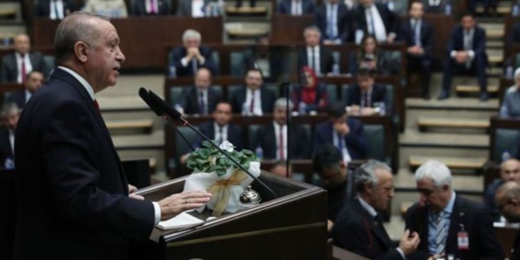 أردوغان يصدر تعليمات بالحديث عن إنجازات الحزب الحاكم