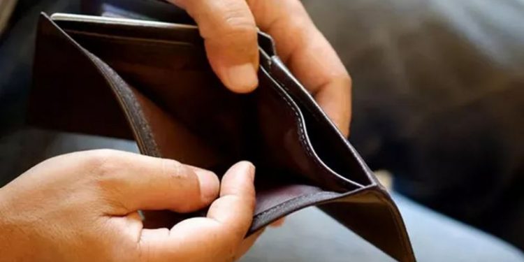 تركيا.. “حد الفقر” يتجاوز 10 آلاف ليرة لأول مرة