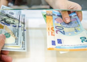سعر صرف الدولار واليورو في تركيا اليوم الثلاثاء