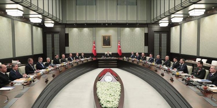 تركيا تنصح أرمينيا بأن تعتبر اليد الممدودة لها فرصة