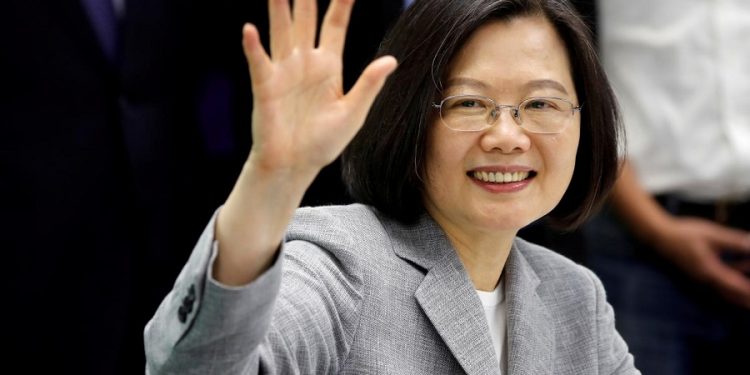 رئيسة تايوان تشكر لاعب كرة سلة معارض للرئيس أردوغان