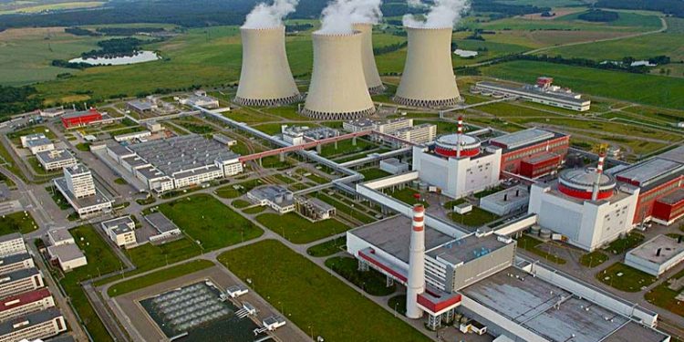 تركيا: مقتل عمال أتراك وروس في محطة للطاقة النووية