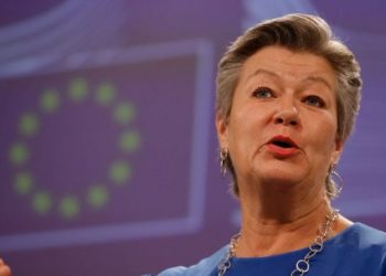 الاتحاد الأوروبي: المساعدات تقدم مباشرة إلى اللاجئين في تركيا