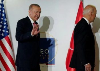 سياسي تركي: أردوغان أنفق 20 مليون دولار لإصلاح العلاقات مع أمريكا