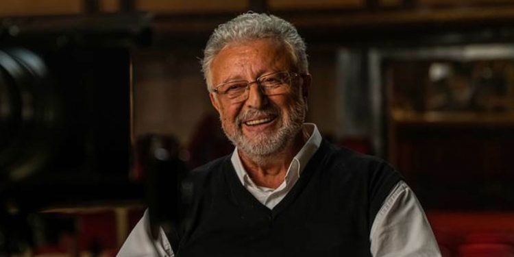 فنان تركي: أردوغان يدير تركيا بالثيوقراطية الفاترة