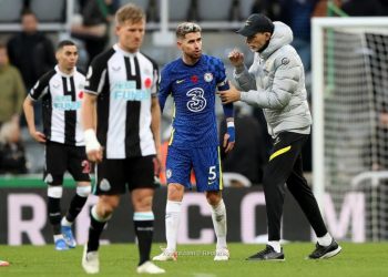 نيوكاسل يحدد مدربه الجديد بعد رفض “إيمري”