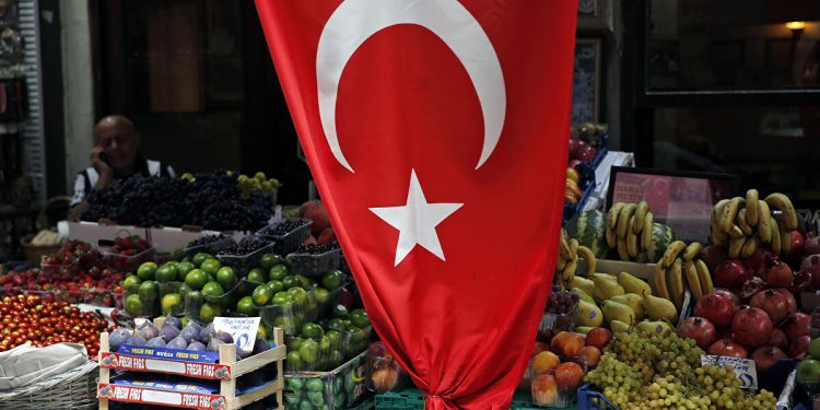 تركيا تسجل أعلى معدل تضخم نقدي على مدار العام