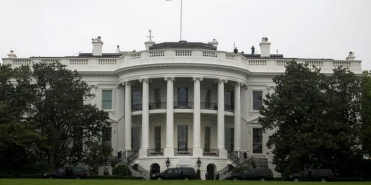 الخدمة السرية الأمريكية: تم دفع مساعدات بقيمة 100 مليار دولار بدون وجه حق