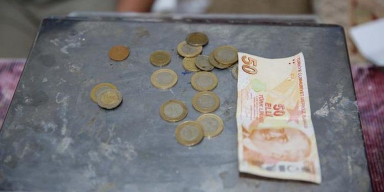 المستثمرون الألمان قلقون من انهيار الليرة