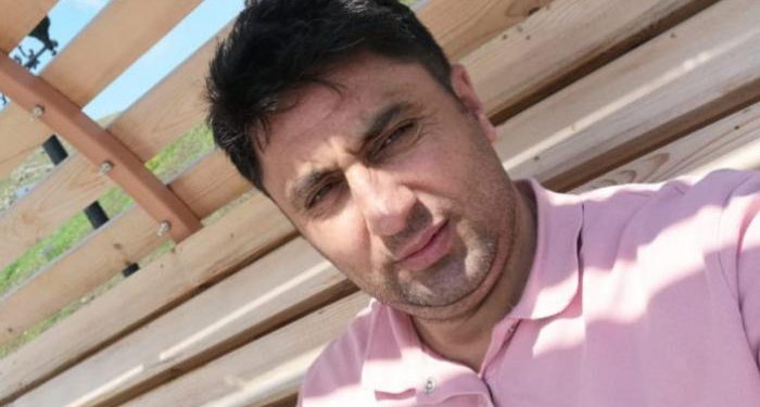 بعد وفاته.. إعادة شرطي مفصول تعسفيًا إلى عمله!