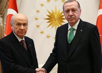 حليف أردوغان يطالب بإقالة عمدة إسطنبول
