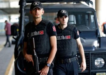 الدرك التركي يلقي القبض على مشتبه بالانتماء لـ”داعش”