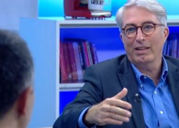 صحفي تركي: أردوغان يقدم تنازلات بالسياسة الخارجية لإنقاذ الاقتصاد