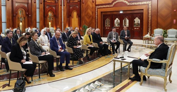 أردوغان: لا نعترف بقرارات الاتحاد الأوروبي!