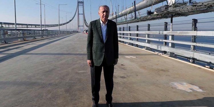 نيويورك تايمز: أردوغان فقد الدعم الشعبي ويشعر بالوحدة أكثر فأكثر