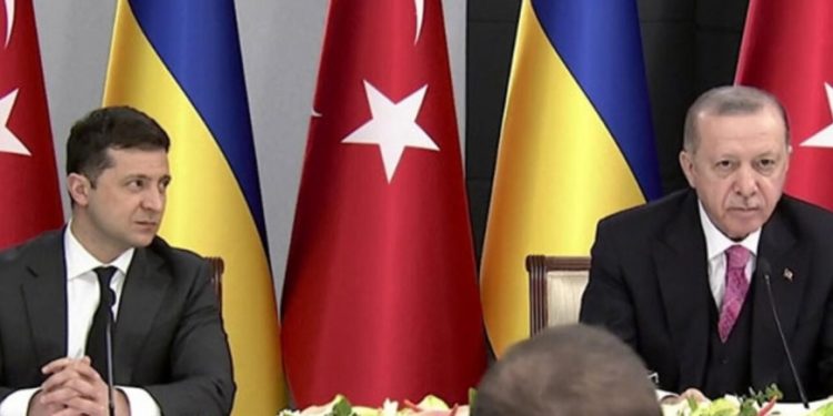 أردوغان يتوجه لأوكرانيا لتخفيف التوترات مع روسيا