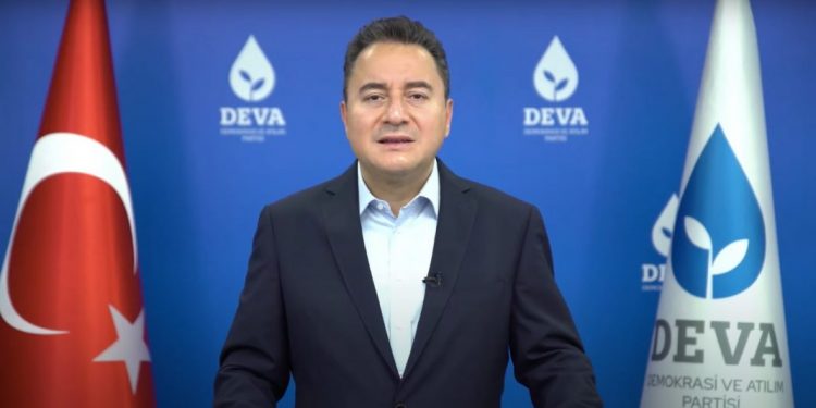 علي باباجان: الحكومة تنهب المواطن