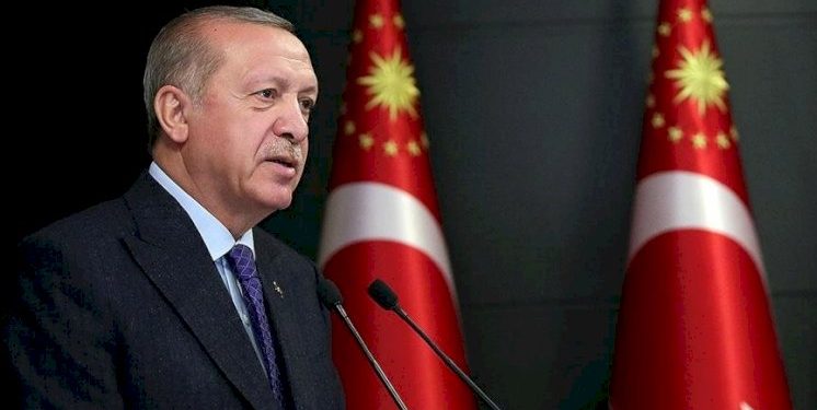 أردوغان يقيد وسائل الإعلام بقرار جديد