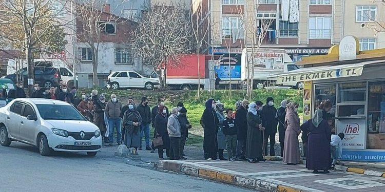 تركيا.. موائد فارغة وتضخم متزايد