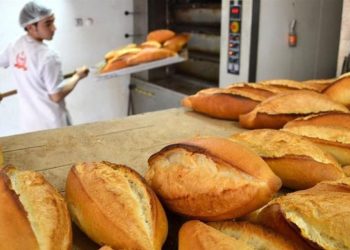 رغيف الخبز في إسطنبول يرتفع إلى 4 ليرات اعتبارًا من فبراير